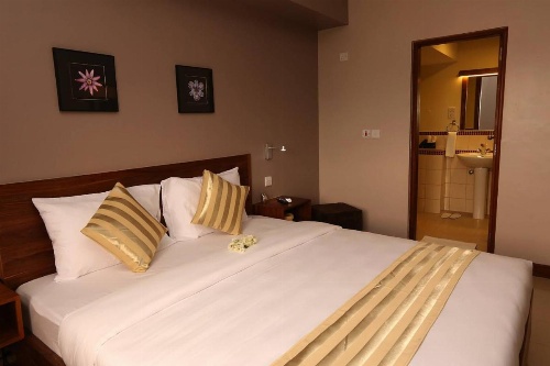 Venus Premier Hotel image 32