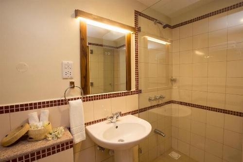 Venus Premier Hotel image 33